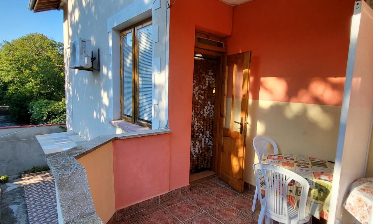 Amfora Guest House بايالا المظهر الخارجي الصورة