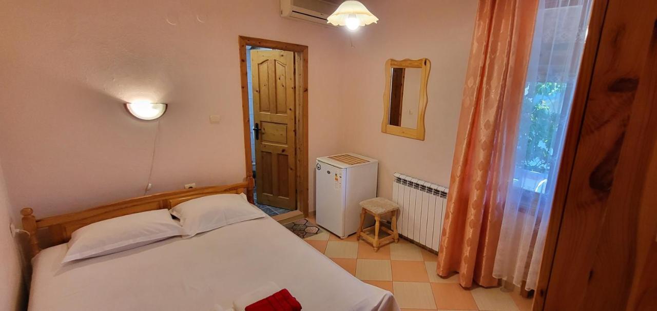 Amfora Guest House بايالا المظهر الخارجي الصورة