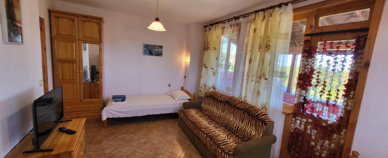 Amfora Guest House بايالا المظهر الخارجي الصورة