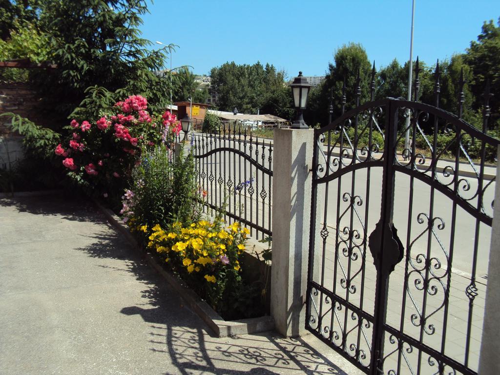 Amfora Guest House بايالا المظهر الخارجي الصورة