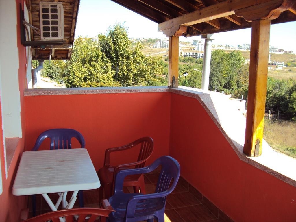 Amfora Guest House بايالا المظهر الخارجي الصورة